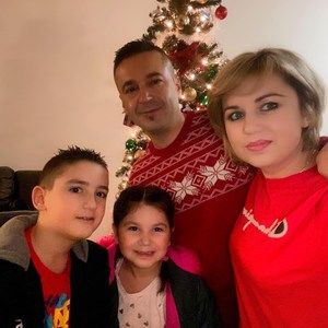 Meet your Posher, Eni